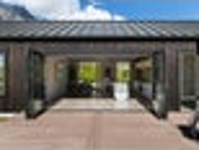 House for sale in Otakou