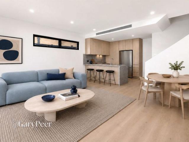 Townhouse for rent in Ormond, Melbourne