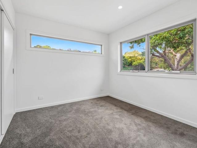 Townhouse for rent in Highton, Geelong