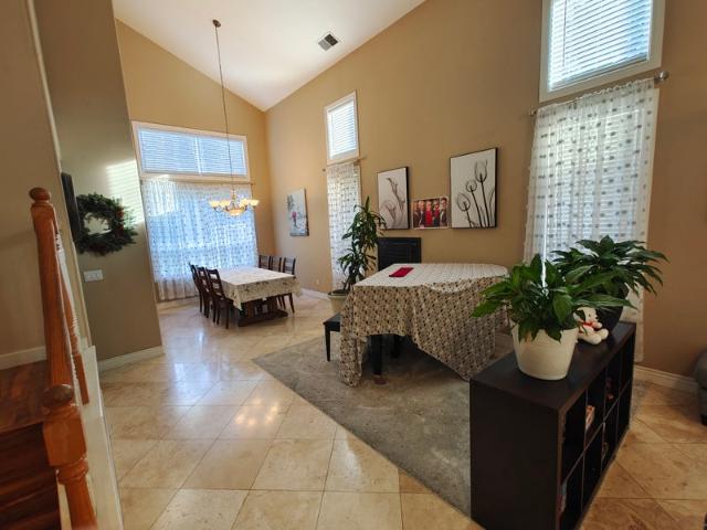 Room for rent in Roseville, California