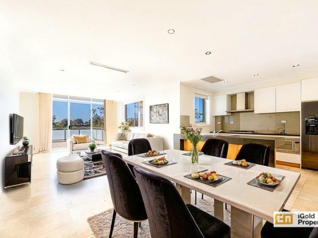 Apartment for rent in Lower North Shore, Sydney