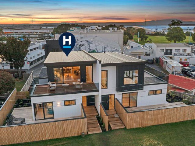 Townhouse for sale in Mount Maunganui