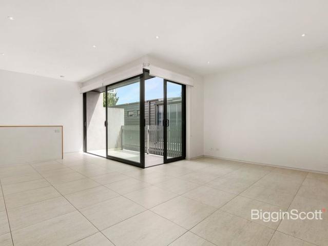 Townhouse for rent in Camerons Creek, Victoria