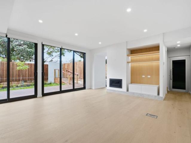 Townhouse for rent in Camerons Creek, Victoria