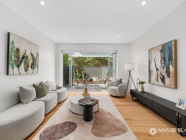 Townhouse for sale in Sydney, New South Wales