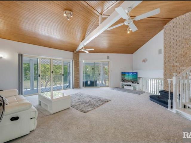 House for rent in Moore Park Beach, Queensland