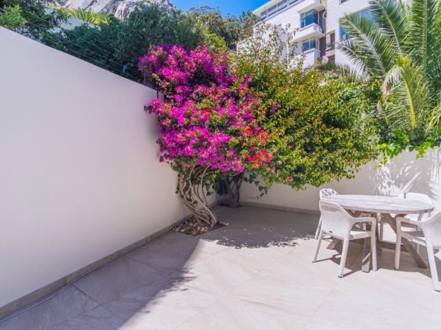 House for rent in Fresnaye, Cape Town