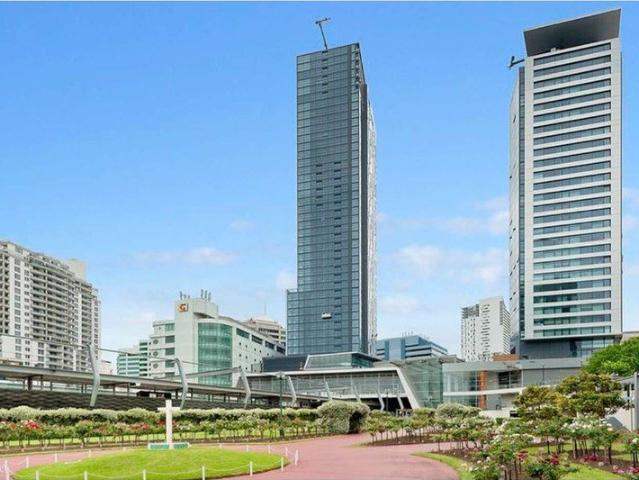 Apartment for rent in Lower North Shore, Sydney