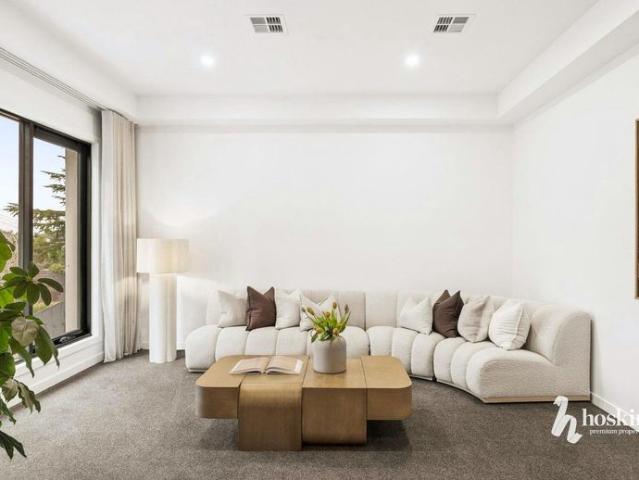 House for rent in Warranwood, Melbourne