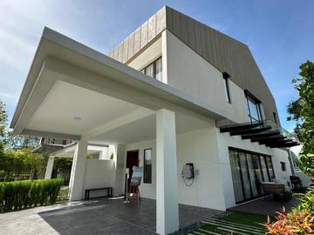 Residential House for sale in Sendayan Village, Negeri Sembilan
