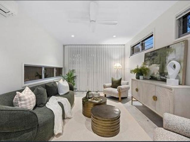 House for rent in Yeronga, Greater Brisbane