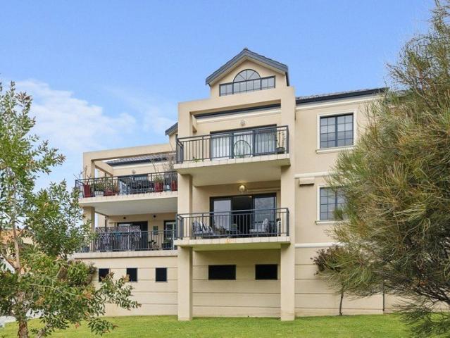 Apartment for sale in Cockburn, Western Australia