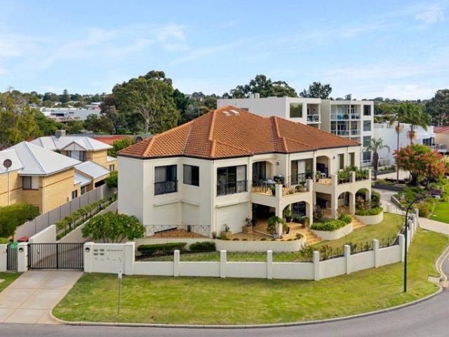 Apartment for sale in Attadale, Western Australia