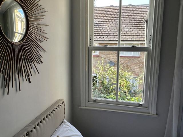 Apartment for rent in Walworth, Greater London