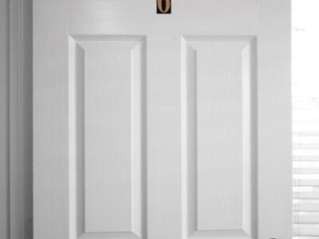 Room for rent in Lancaster, California