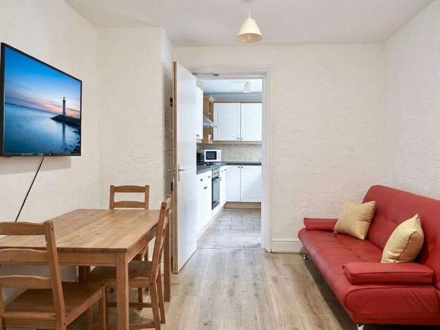 Room for rent in West Cliff, Bournemouth