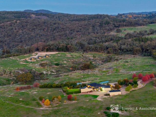 Cottage for sale in Beechworth, Victoria