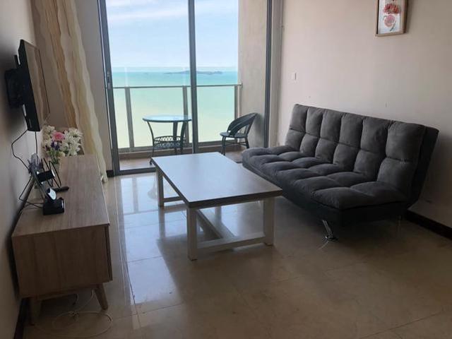 Condominium for rent in Malaka