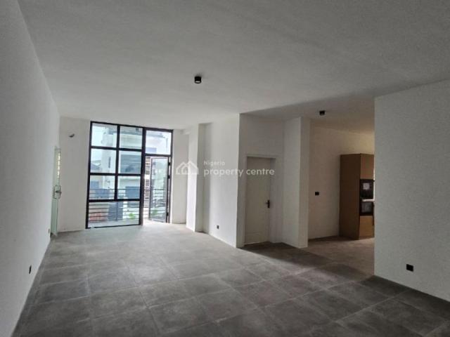 Flat for sale in Eti Osa, Lagos