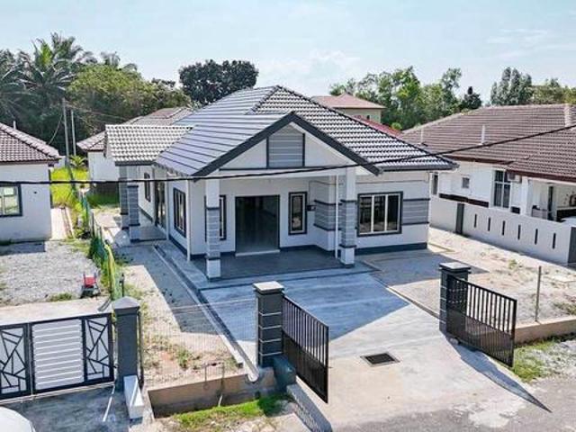 Bungalow for sale in Tanjong Sepat, Selangor