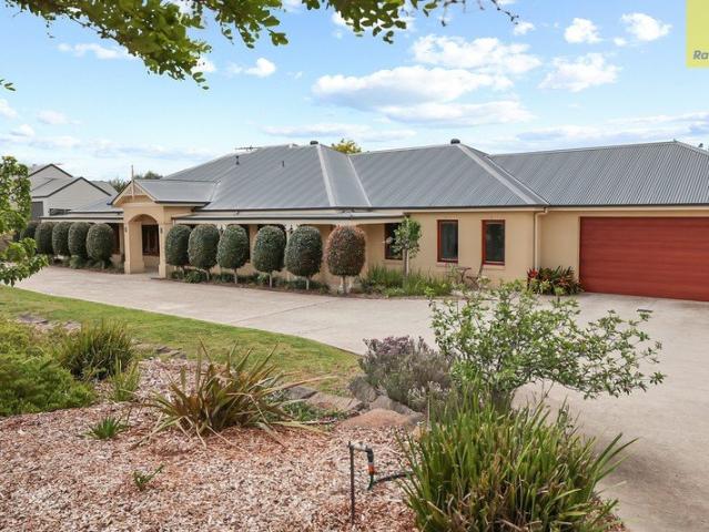 House for sale in Hopetoun Park, Victoria