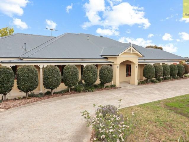 House for sale in Hopetoun Park, Victoria