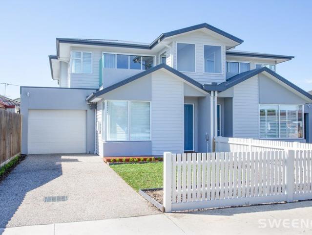Townhouse for rent in Altona North, Melbourne