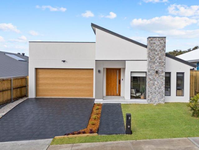 House for rent in Crangan Bay, New South Wales
