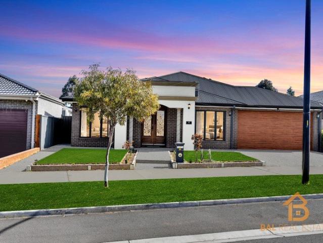 House for sale in Atherstone, Melbourne
