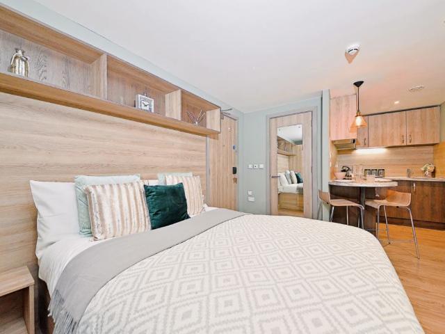 Studio for rent in St George's Quarter / Cultural Quarter, Calderstones