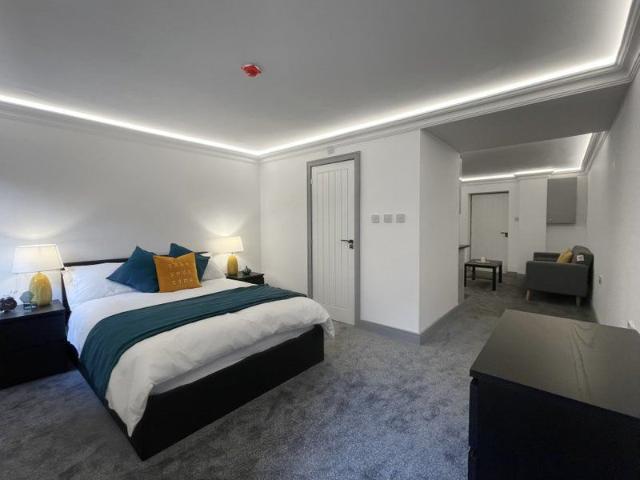 Studio for rent in Sutton Coldfield, West Midlands