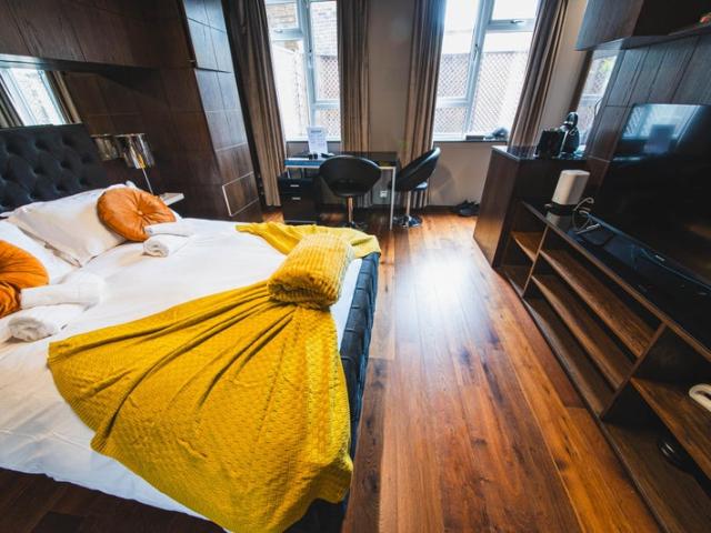 Studio for rent in Victoria, Greater London