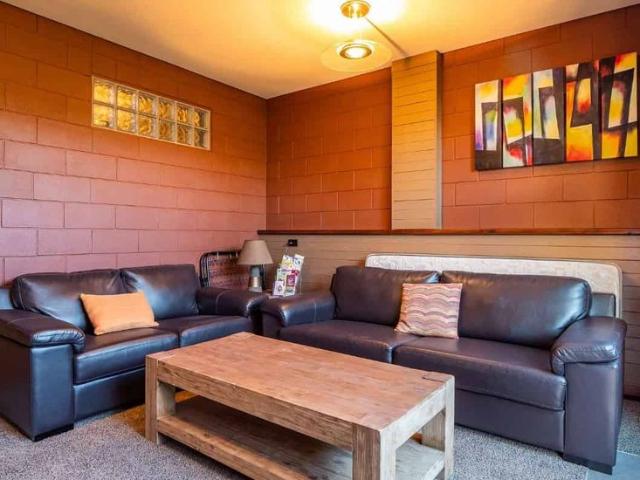 Property for rent in Otakou