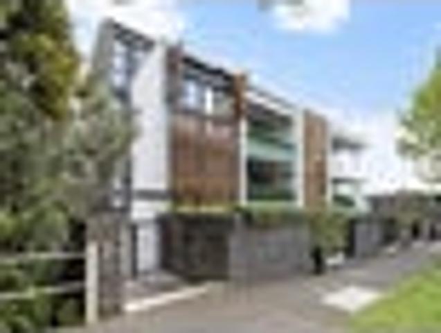 House for sale in Mechanics Bay, Auckland