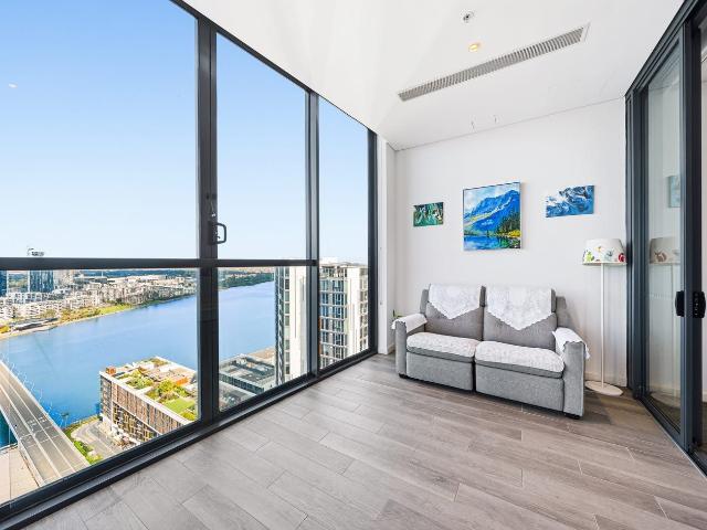 Apartment for rent in Wentworth Point, Sydney