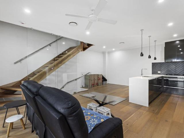 Townhouse for rent in Toombul, Queensland