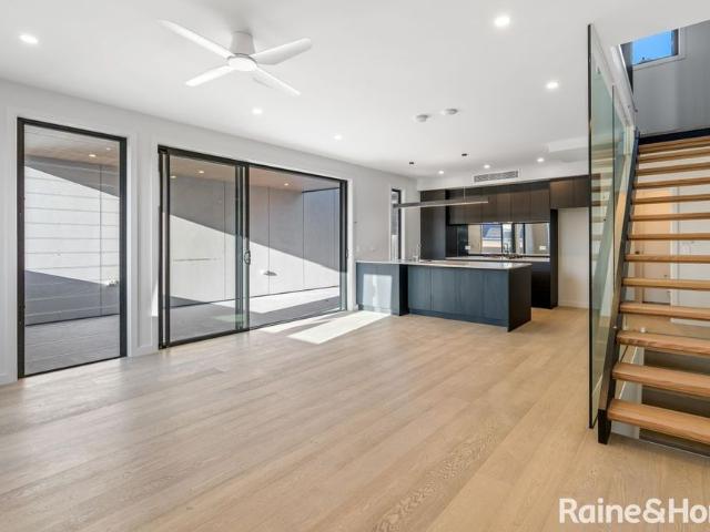 Townhouse for rent in Gosford, New South Wales