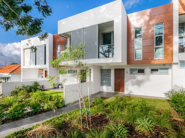 Townhouse for rent in Sutherland, New South Wales