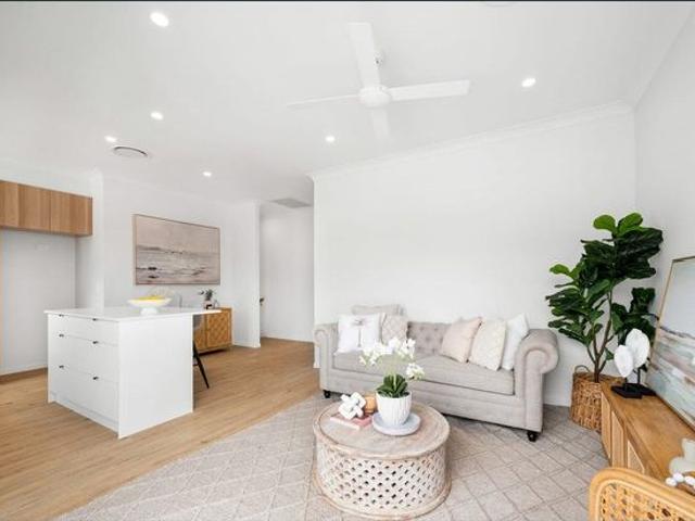 Townhouse for rent in Toombul, Queensland