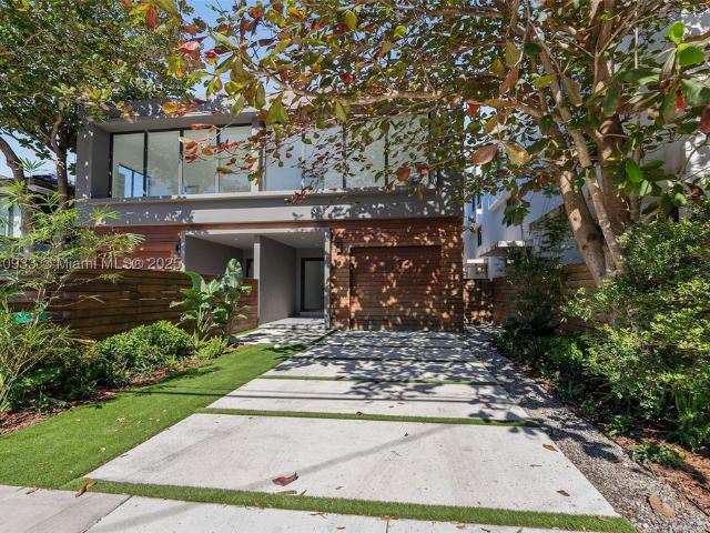 Townhouse for rent in Miami, Florida
