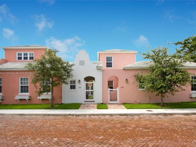 Townhouse for rent in Coral Gables Townhouse for rent in Coral Gables