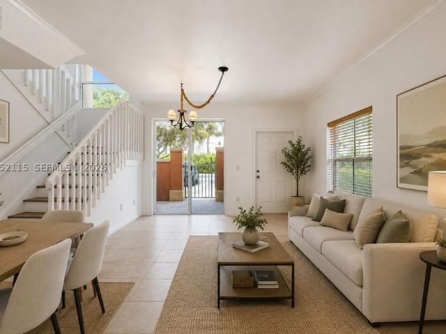 Townhouse for rent in Dania, Florida