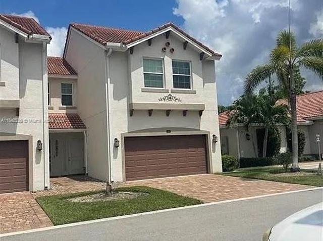 Townhouse for rent in Fort Myers