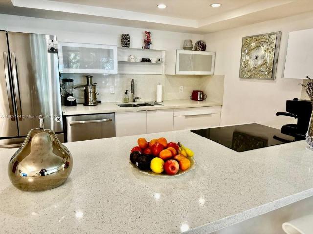 Townhouse for rent in Hallandale