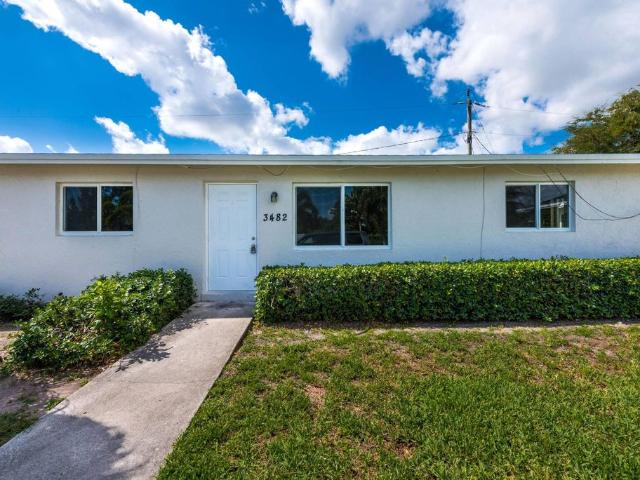Townhouse for rent in Florida