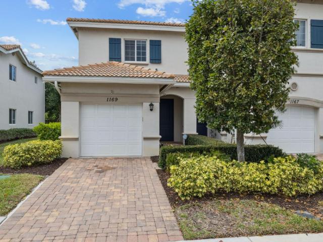 Townhouse for rent in Florida