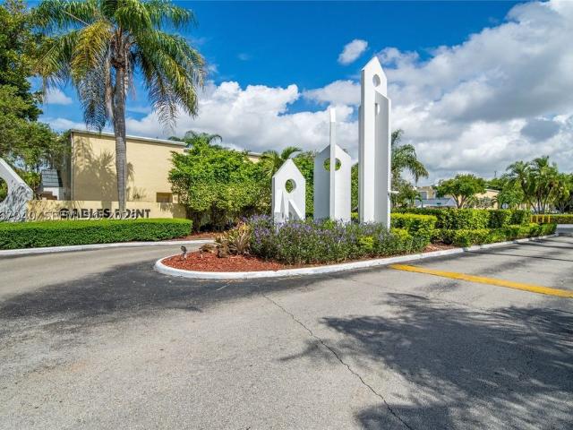 Townhouse for rent in Miami, Florida