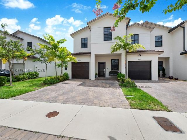 Townhouse for rent in Miami, Florida