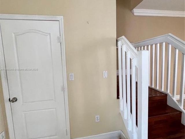 Townhouse for rent in Miami