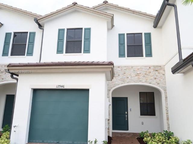 Townhouse for rent in Miami